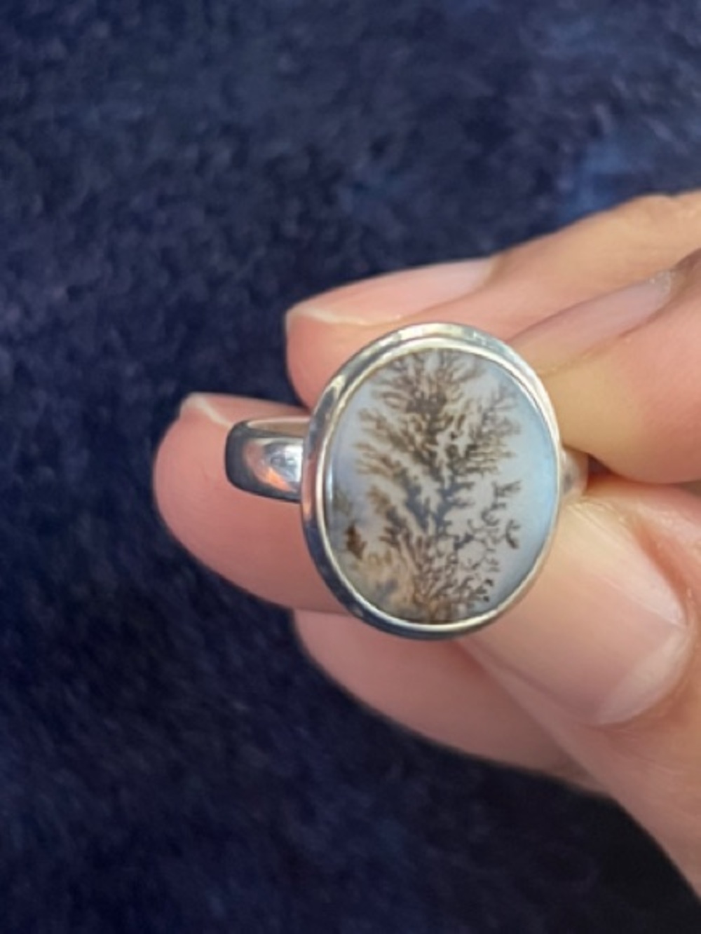 Silver Dendritic Agate Oval Ring - Elegant Natural Stone